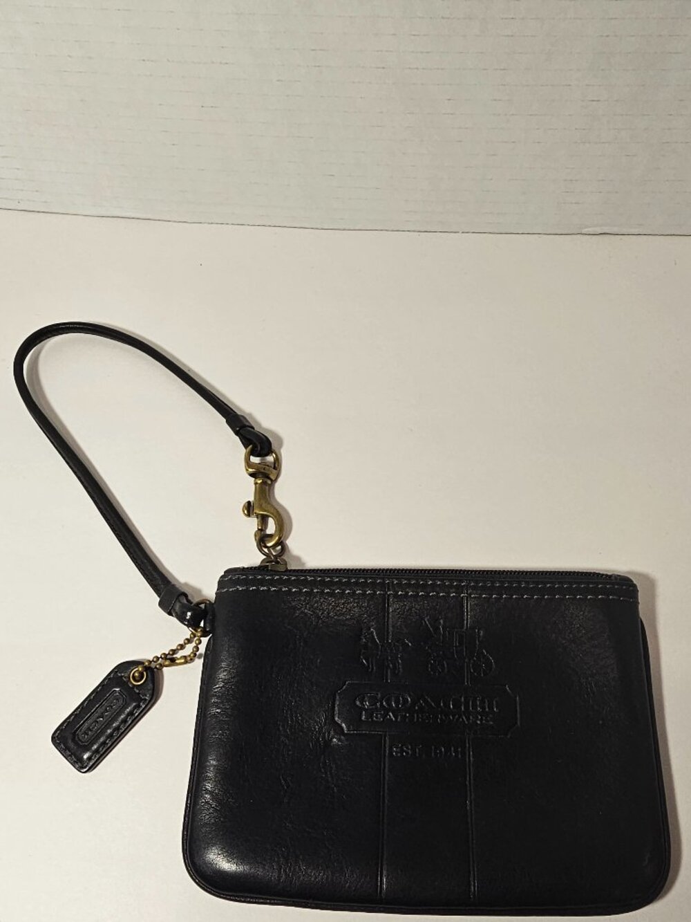 Vintage Coach Black Leather Heritage Horse & Carriage Zip Wristlet Pouch Wallet